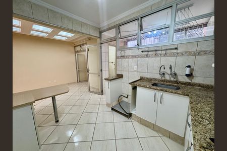 Apartamento à venda com 110m², 3 quartos e 1 vaga Apartamento à venda com 110m², 3 quartos e 1 vagaCozinha