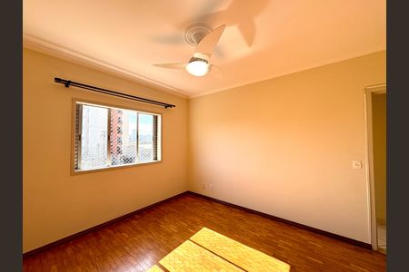 Apartamento à venda com 110m², 3 quartos e 1 vaga Apartamento à venda com 110m², 3 quartos e 1 vagaQuarto 1