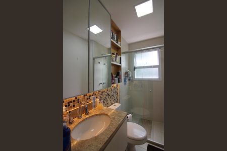 Apartamento à venda com 116m², 3 quartos e 2 vagasSuíte 1 Banheiro