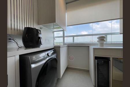 Apartamento à venda com 46m², 2 quartos e 1 vaga Apartamento à venda com 46m², 2 quartos e 1 vagaÁrea de Serviço