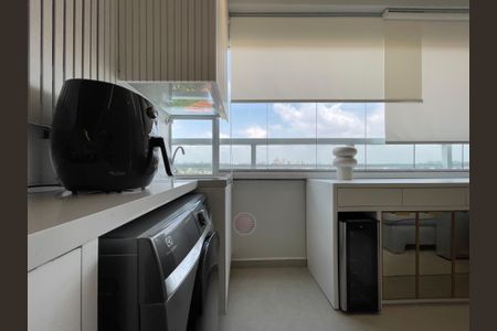 Apartamento à venda com 46m², 2 quartos e 1 vaga Apartamento à venda com 46m², 2 quartos e 1 vagaÁrea de Serviço