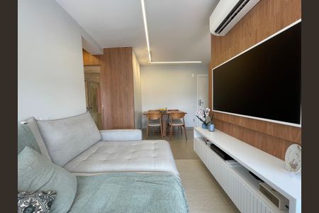 Apartamento à venda com 46m², 2 quartos e 1 vaga Apartamento à venda com 46m², 2 quartos e 1 vagaSala