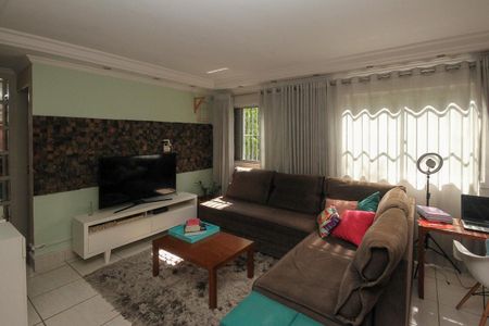 Apartamento à venda com 55m², 2 quartos e 1 vaga Apartamento à venda com 55m², 2 quartos e 1 vagaSala