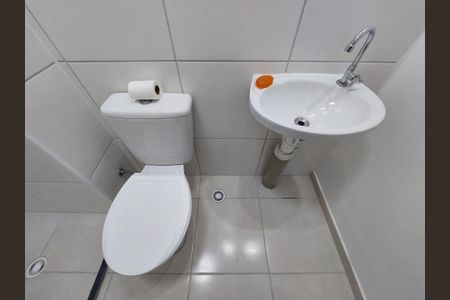 Apartamento para alugar com 38m², 2 quartos e 1 vaga Apartamento para alugar com 38m², 2 quartos e 1 vagaBanheiro