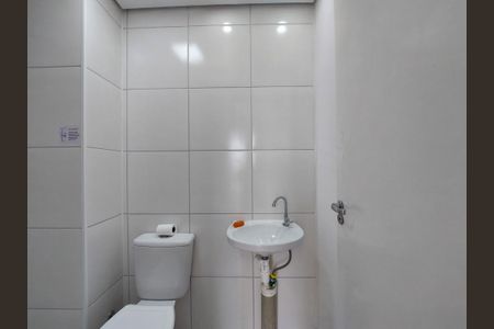 Apartamento para alugar com 38m², 2 quartos e 1 vaga Apartamento para alugar com 38m², 2 quartos e 1 vagaBanheiro