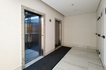 Apartamento para alugar com 88m², 2 quartos e 2 vagasElevadores