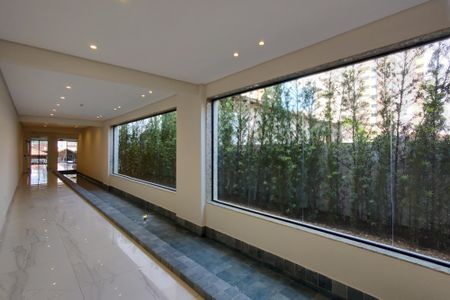 Apartamento para alugar com 88m², 2 quartos e 2 vagasHall social