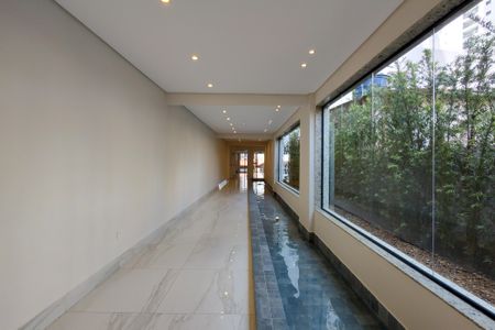 Apartamento para alugar com 88m², 2 quartos e 2 vagasHall social