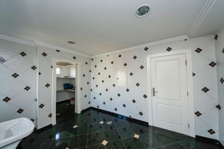 Apartamento à venda com 420m², 4 quartos e 6 vagas Apartamento à venda com 420m², 4 quartos e 6 vagasÁrea de Serviço