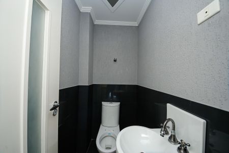 Apartamento à venda com 420m², 4 quartos e 6 vagas Apartamento à venda com 420m², 4 quartos e 6 vagasLavabo