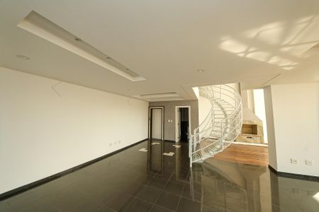 Apartamento à venda com 420m², 4 quartos e 6 vagas Apartamento à venda com 420m², 4 quartos e 6 vagasSala