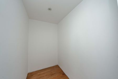 Apartamento à venda com 420m², 4 quartos e 6 vagas Apartamento à venda com 420m², 4 quartos e 6 vagasSuíte 1 Closet