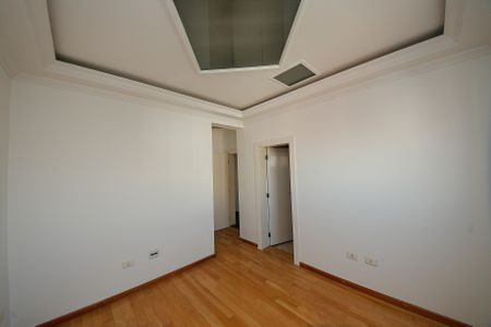Apartamento à venda com 420m², 4 quartos e 6 vagas Apartamento à venda com 420m², 4 quartos e 6 vagasSuíte 3