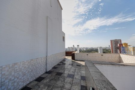 Apartamento à venda com 420m², 4 quartos e 6 vagas Apartamento à venda com 420m², 4 quartos e 6 vagasTerraço 2