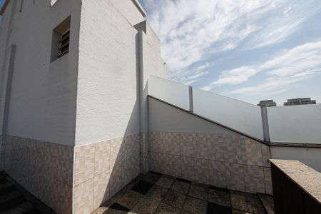 Apartamento à venda com 420m², 4 quartos e 6 vagas Apartamento à venda com 420m², 4 quartos e 6 vagasTerraço 2