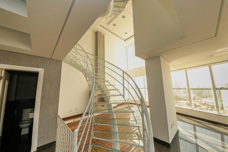 Apartamento à venda com 420m², 4 quartos e 6 vagas Apartamento à venda com 420m², 4 quartos e 6 vagasSala