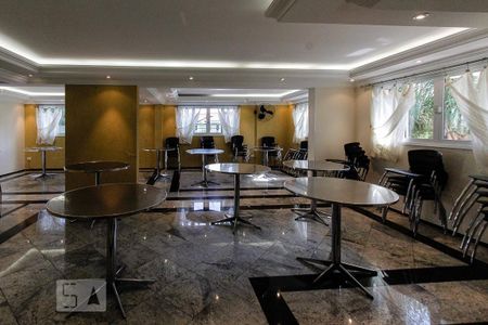 Apartamento à venda com 420m², 4 quartos e 6 vagas Apartamento à venda com 420m², 4 quartos e 6 vagasÁrea comum