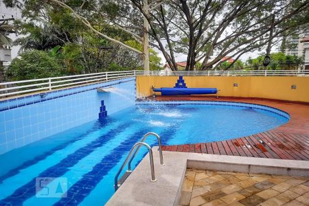 Apartamento à venda com 420m², 4 quartos e 6 vagas Apartamento à venda com 420m², 4 quartos e 6 vagasÁrea comum