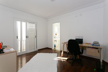 Casa à venda com 625m², 3 quartos e 4 vagasSuíte 4