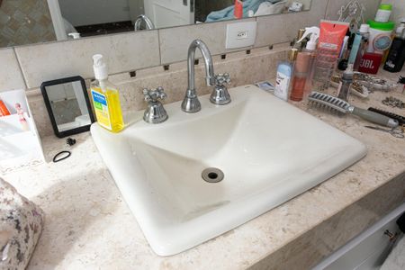 Casa à venda com 625m², 3 quartos e 4 vagasBanheiro da Suíte 3