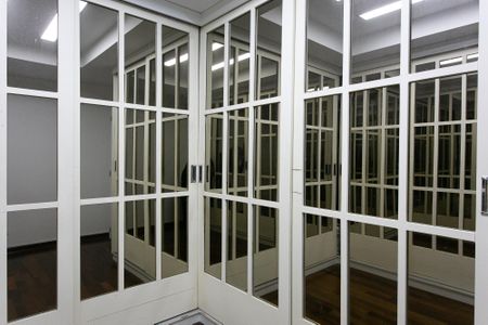 Casa à venda com 625m², 3 quartos e 4 vagasCloset da Suíte 1