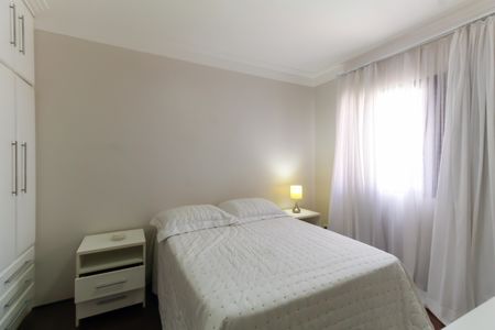 Apartamento à venda com 137m², 3 quartos e 3 vagas Apartamento à venda com 137m², 3 quartos e 3 vagasQuarto 2