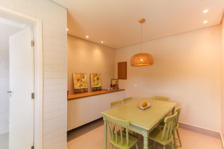 Apartamento à venda com 137m², 3 quartos e 3 vagas Apartamento à venda com 137m², 3 quartos e 3 vagasCozinha