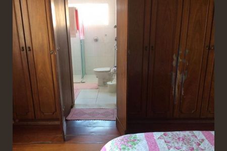 Casa à venda com 280m², 4 quartos e 8 vagas