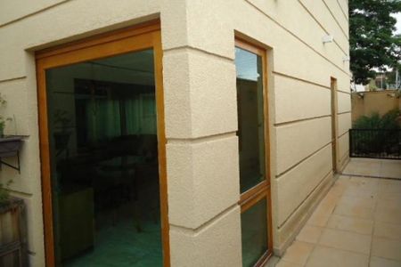 Casa à venda com 200m², 3 quartos e 5 vagas