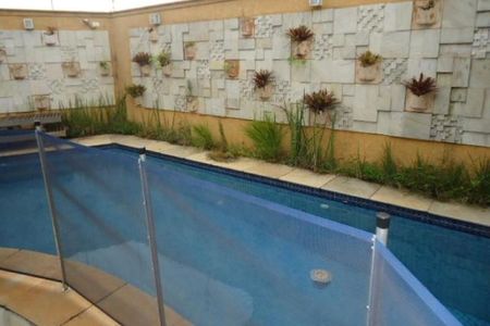 Casa à venda com 200m², 3 quartos e 5 vagas