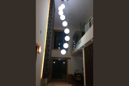 Casa à venda com 200m², 3 quartos e 5 vagas