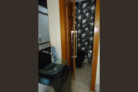 Casa à venda com 200m², 3 quartos e 5 vagas