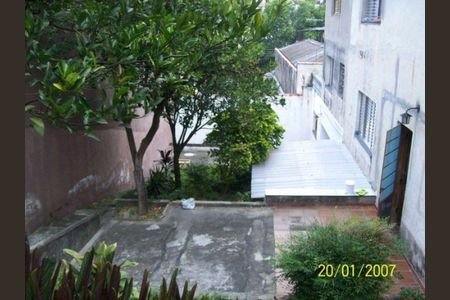 Casa à venda com 6 quartos, 220m² em Jardim Cotching, São Paulo