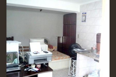 Casa à venda com 6 quartos, 220m² em Jardim Cotching, São Paulo