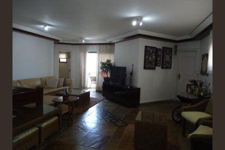 Apartamento à venda com 302m², 4 quartos e 4 vagas