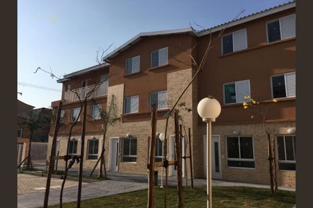 Casa à venda com 103m², 3 quartos e 2 vagas