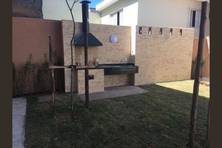 Casa à venda com 103m², 3 quartos e 2 vagas