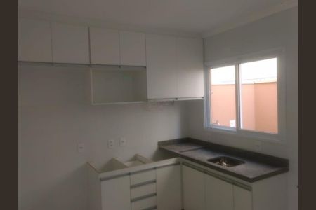 Casa à venda com 103m², 3 quartos e 2 vagas