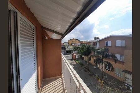 Casa à venda com 103m², 3 quartos e 2 vagas