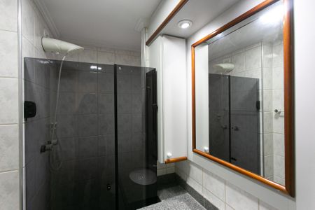 Apartamento à venda com 87m², 3 quartos e 2 vagasBanheiro Social