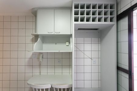 Apartamento à venda com 87m², 3 quartos e 2 vagasCozinha