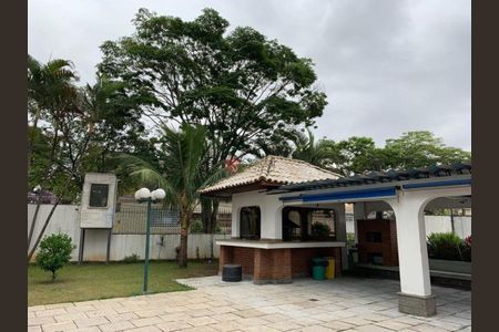 Apartamento à venda com 215m², 3 quartos e 4 vagas