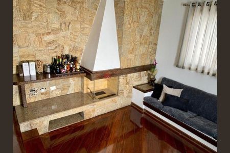 Apartamento à venda com 215m², 3 quartos e 4 vagas