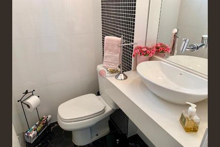 Apartamento à venda com 215m², 3 quartos e 4 vagas