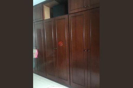 Casa à venda com 3 quartos, 260m² em Vila Moreira, São Paulo