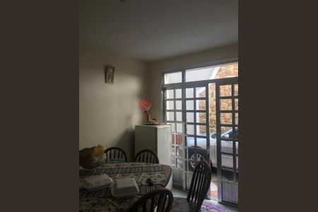 Casa à venda com 3 quartos, 260m² em Vila Moreira, São Paulo