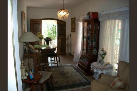 Casa à venda com 380m², 6 quartos e 5 vagas