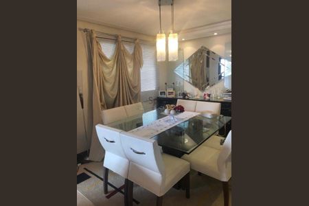 Apartamento à venda com 215m², 4 quartos e 4 vagas