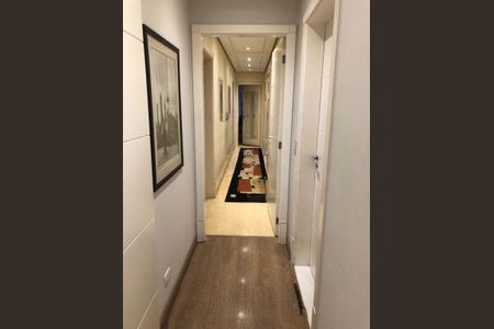 Apartamento à venda com 215m², 4 quartos e 4 vagas