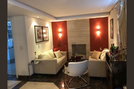 Apartamento à venda com 215m², 4 quartos e 4 vagas